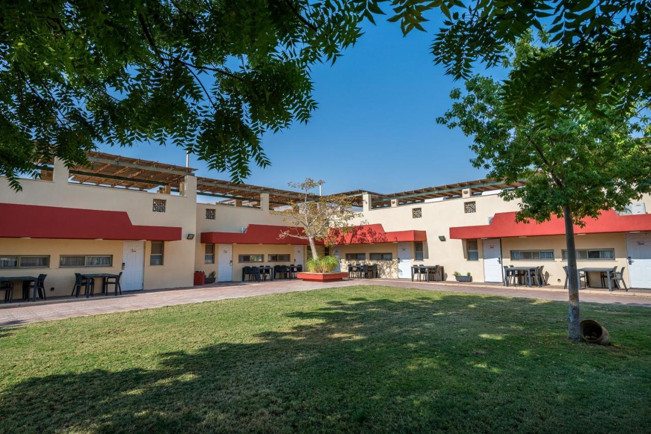 Kibbutz Ketura Guest House Nahal Ya'alon Екстериор снимка